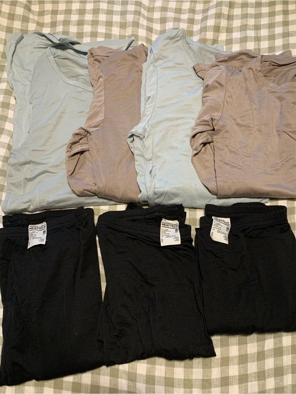 Uniqlo Heattech XS bundle